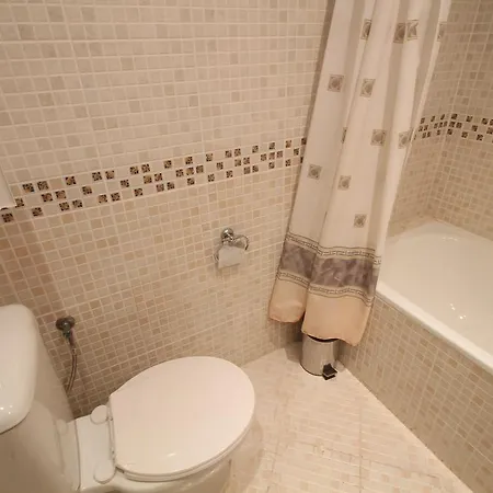New Estate In Victoria Apartament *